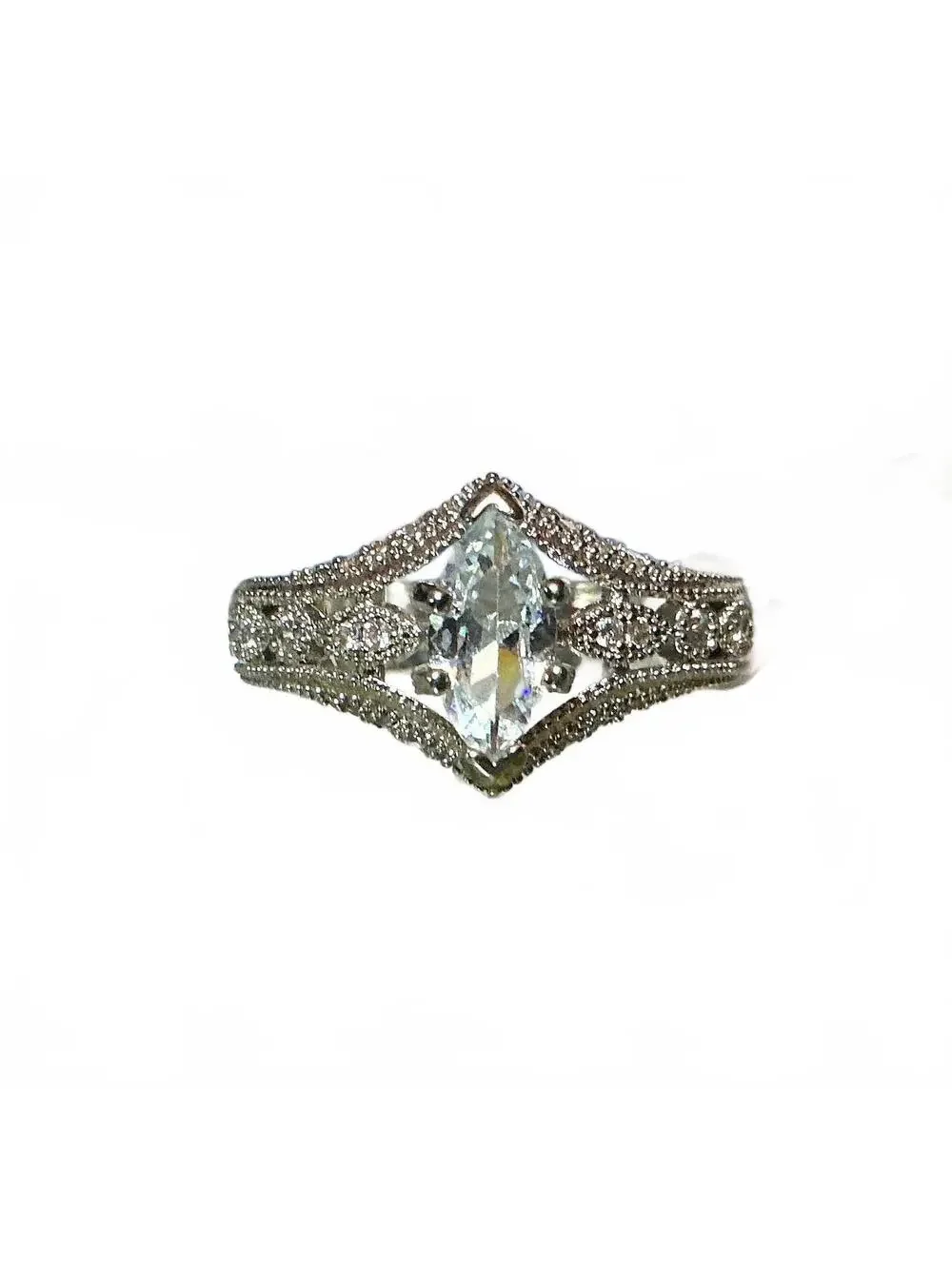 8 Marquis Marked Ring sterling